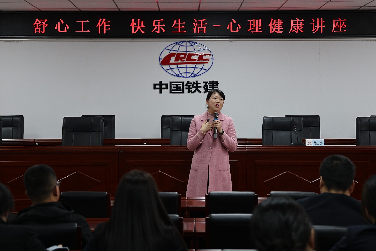 讲座照片 (2)_副本.jpg